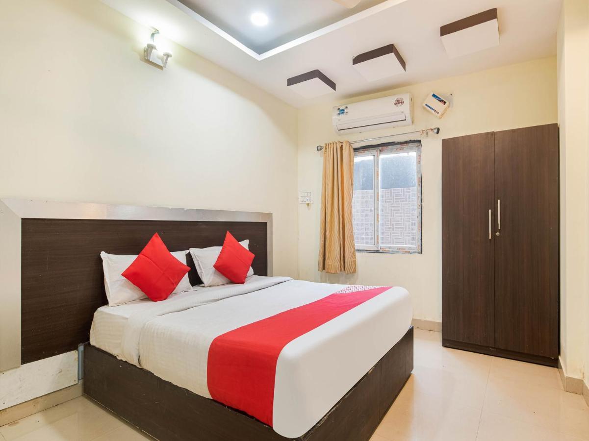 Hotel Oyo 74206 Ssr Residency Visakhapatnam Exterior foto